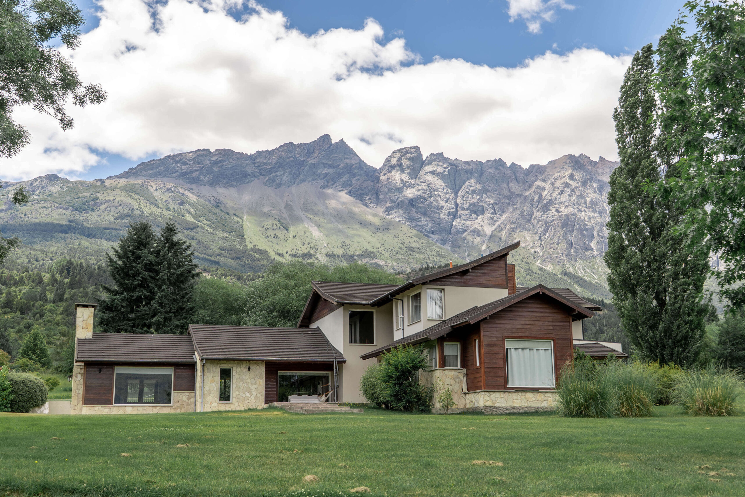 La Aguada Suite con vista a la cordillera en El Bolsón, Patagonia Argentina La Aguada Suite con vista a la cordillera en El Bolsón, Patagonia Argentina